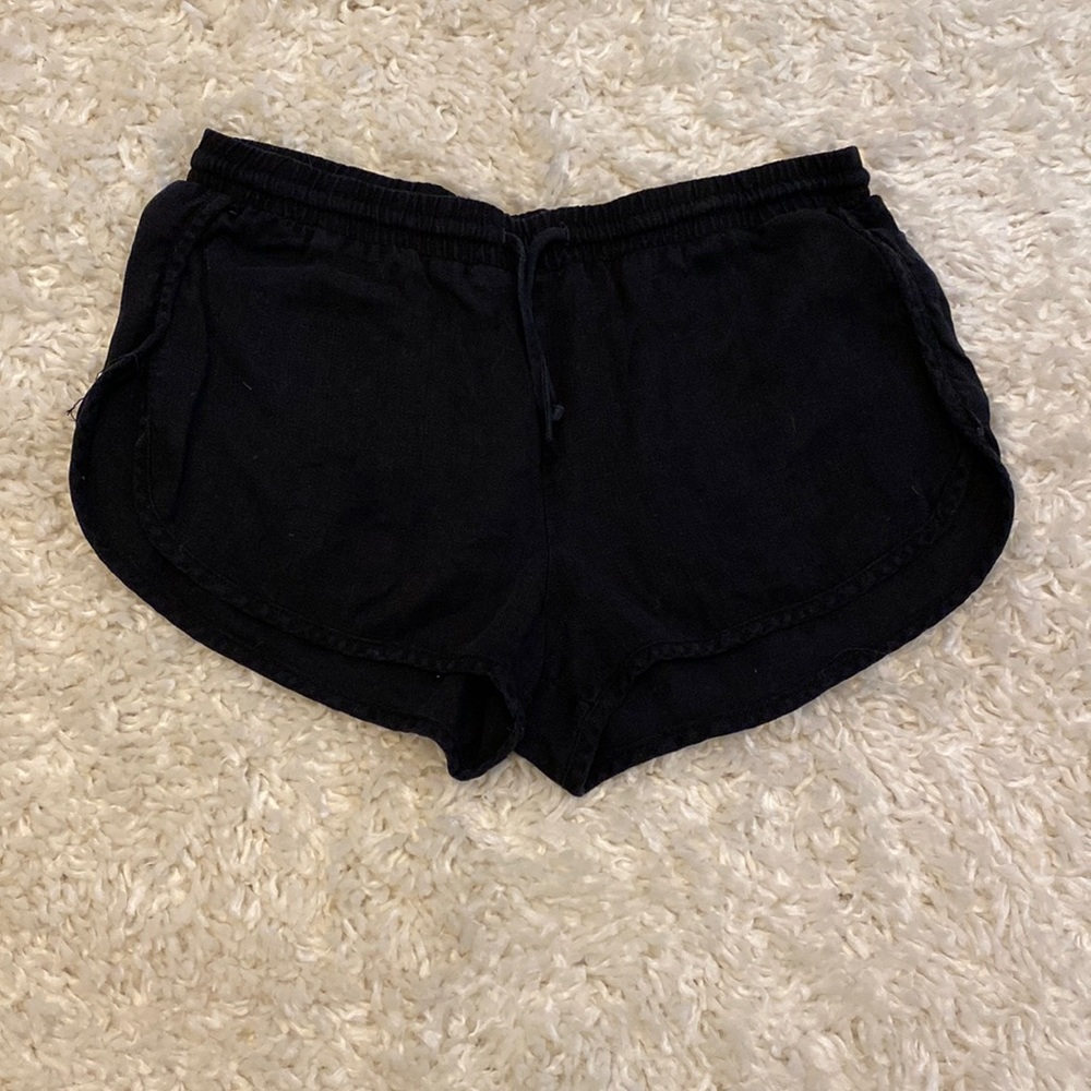 Bella Dahl shorts
